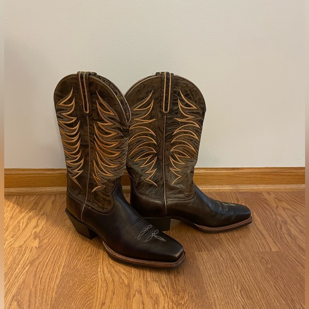 Ariat Women’s Cowboy Boots